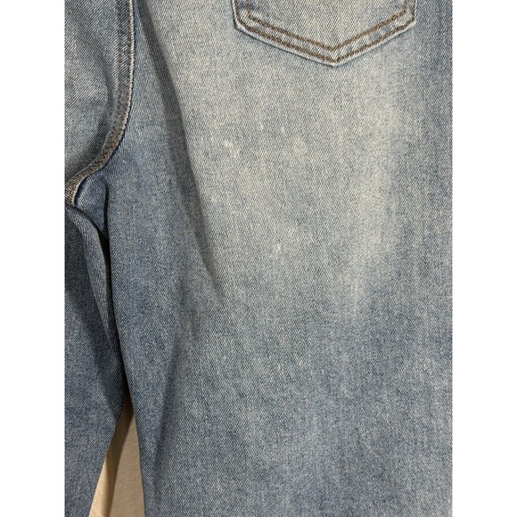 Almost Famous Straight Leg Distressed Dad Jeans Size 9 Juniors Denim Rue21 EUC - Picture 7 of 14